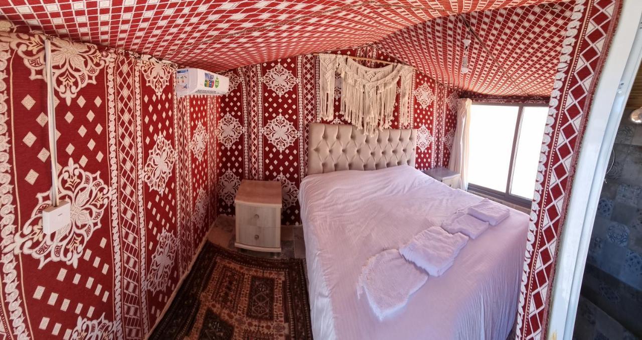 Obeid'S Bedouin Life Camp Hotel Wadi Rum Bagian luar foto