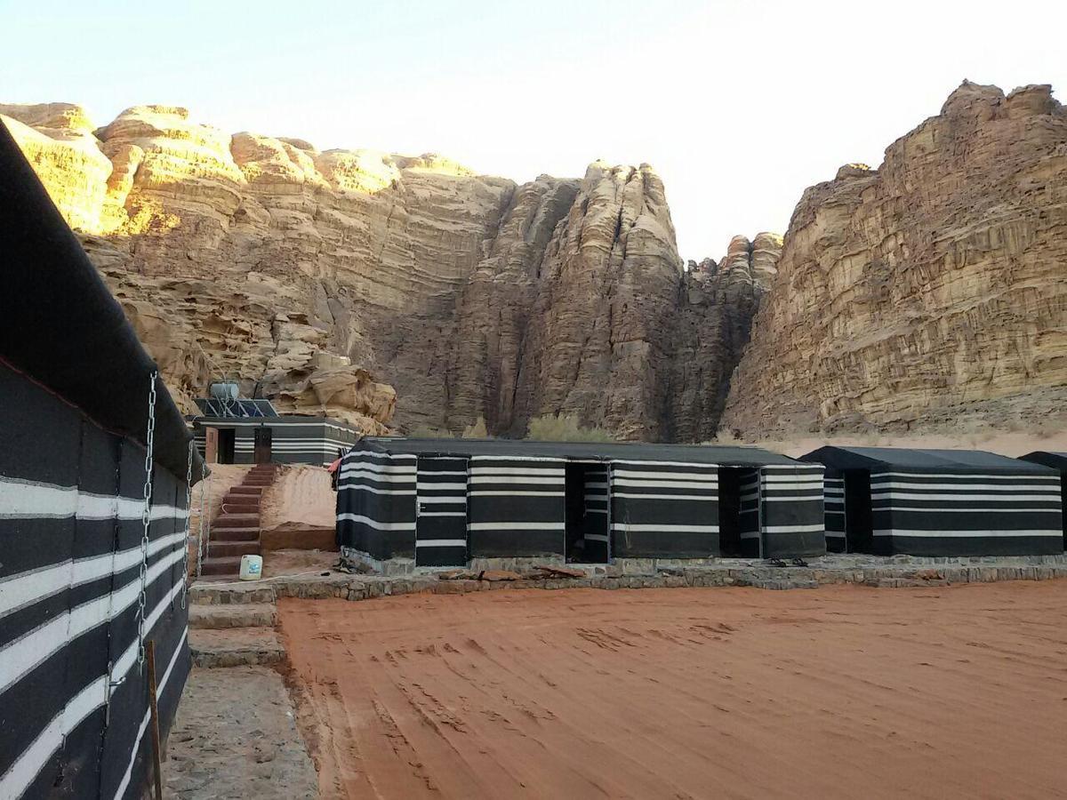 Obeid'S Bedouin Life Camp Hotel Wadi Rum Bagian luar foto