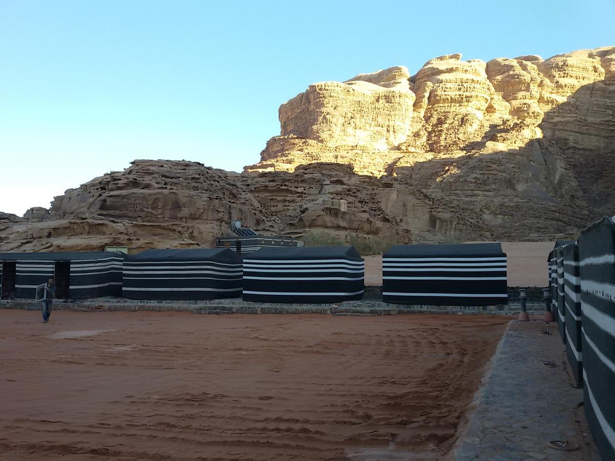 Obeid'S Bedouin Life Camp Hotel Wadi Rum Bagian luar foto