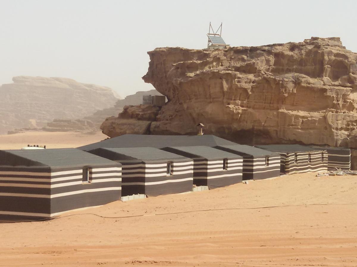 Obeid'S Bedouin Life Camp Hotel Wadi Rum Bagian luar foto
