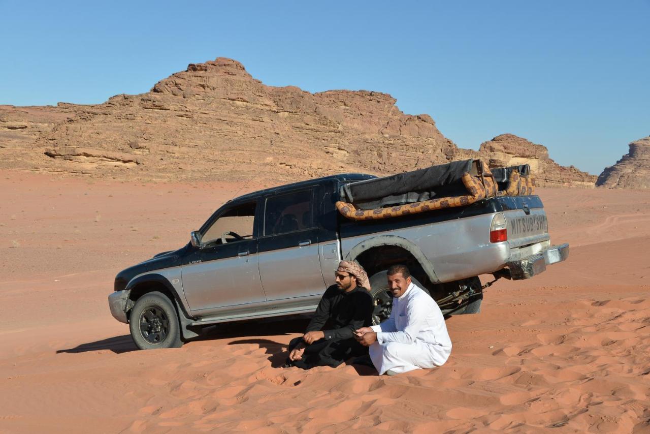 Obeid'S Bedouin Life Camp Hotel Wadi Rum Bagian luar foto