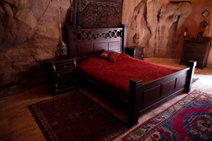 Obeid'S Bedouin Life Camp Hotel Wadi Rum Bagian luar foto
